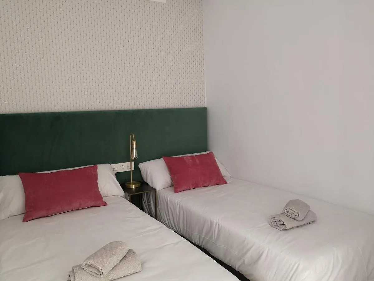 Apartamento Malaga 2 Dormitorios - Aramar 0*,  Spain